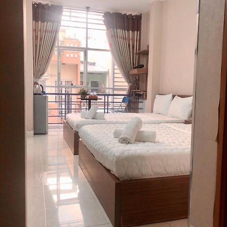 Thanhha Guesthouse At Bui Vien Walking Street Ho Si Minh-város Kültér fotó