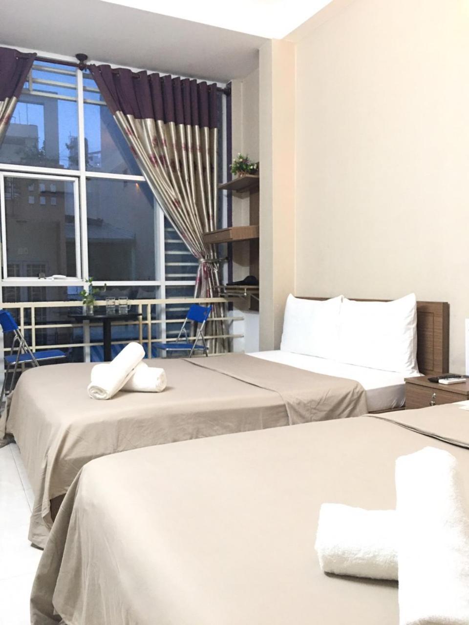 Thanhha Guesthouse At Bui Vien Walking Street Ho Si Minh-város Kültér fotó