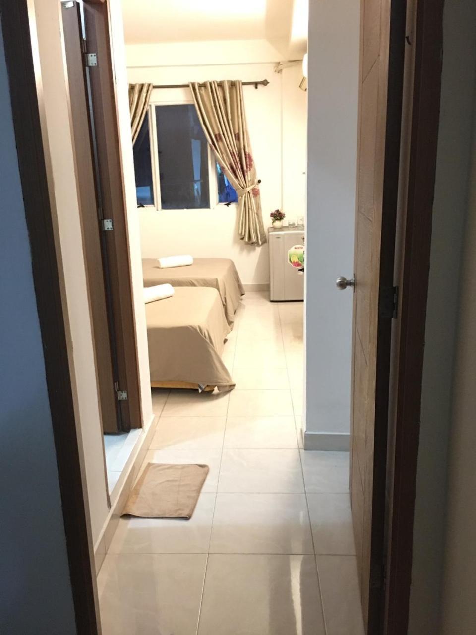 Thanhha Guesthouse At Bui Vien Walking Street Ho Si Minh-város Kültér fotó
